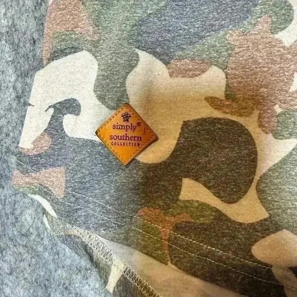 Simply Southern Camo Long Sleeve - Small - Picture 2 of 5